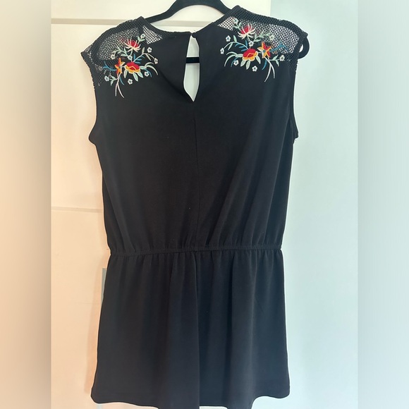 Dex romper - Picture 2 of 3